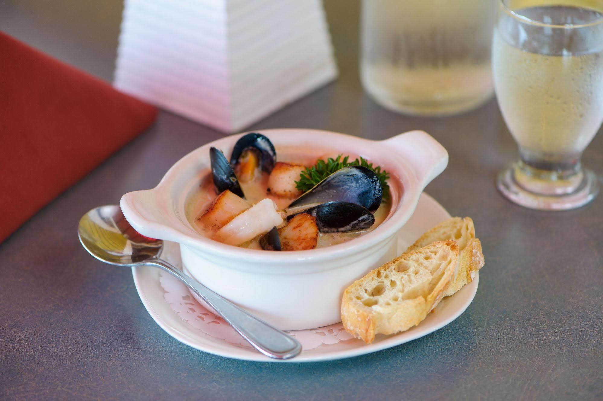 Auberge Gabriele Inn Shediac Zewnętrze zdjęcie